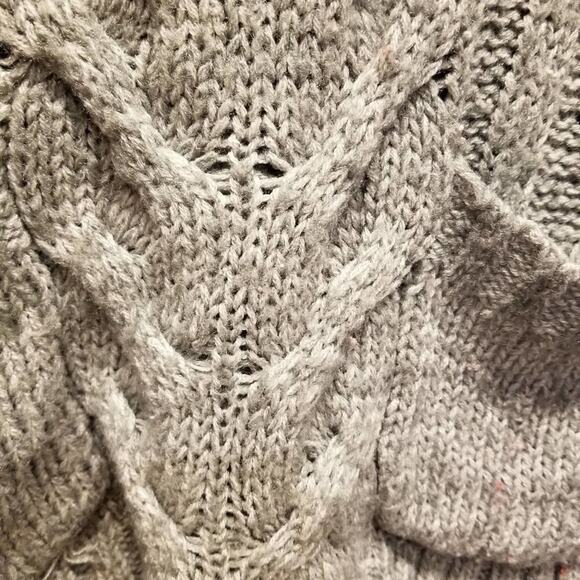 Cecico Silver Gray Chunky Cable Knit Sweater Oversized Size L - Picture 7 of 9